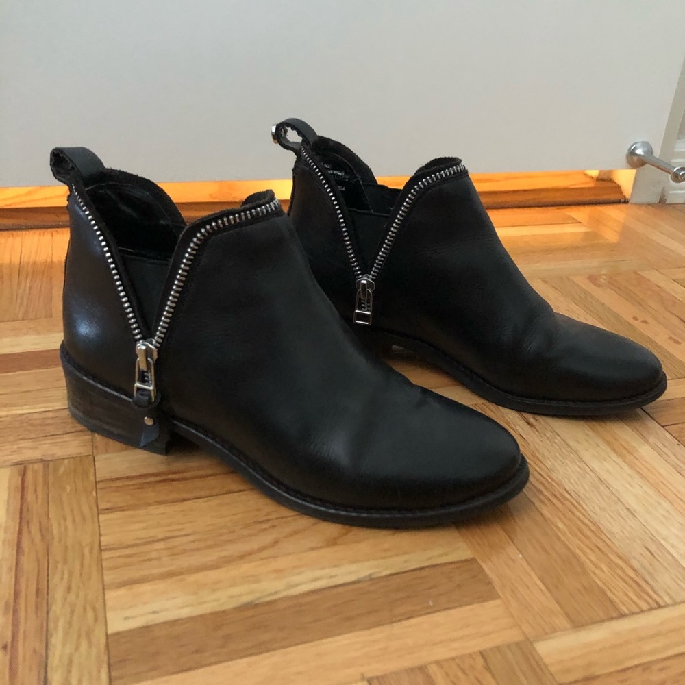 Steve Madden Leather Ankle Boots